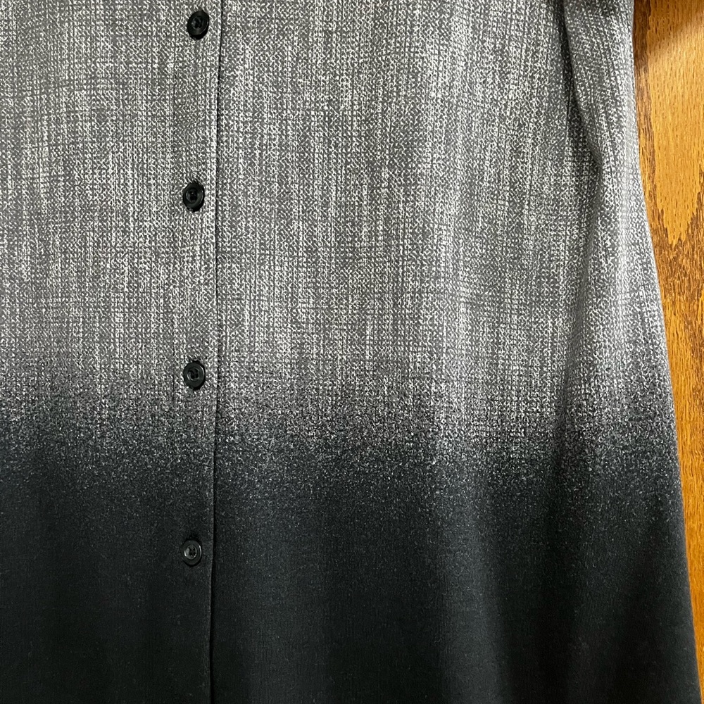 LuLaRoe Charlie Top - Picture 6 of 6